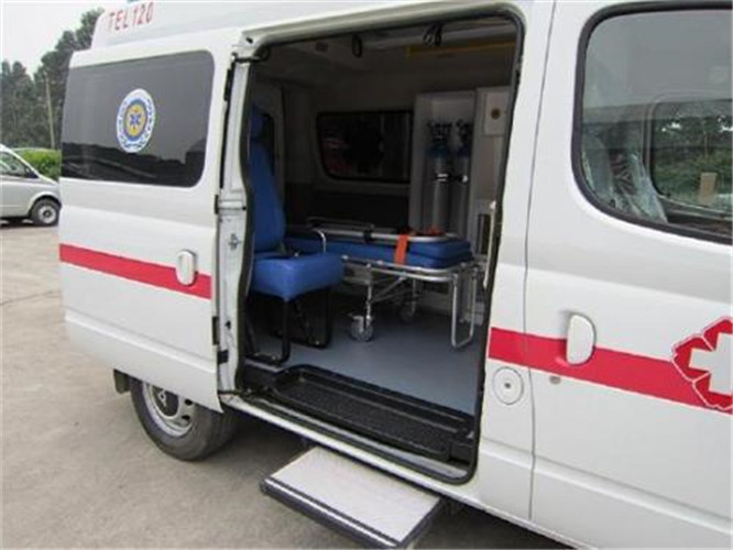 铜陵救护车出租服务案例7